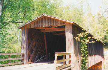 Elders Mill Bridge GA-108-01. Photo by Lisette Keating 4/23/04